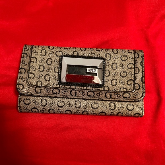 Matching purse and wallet - Picture 3 of 4